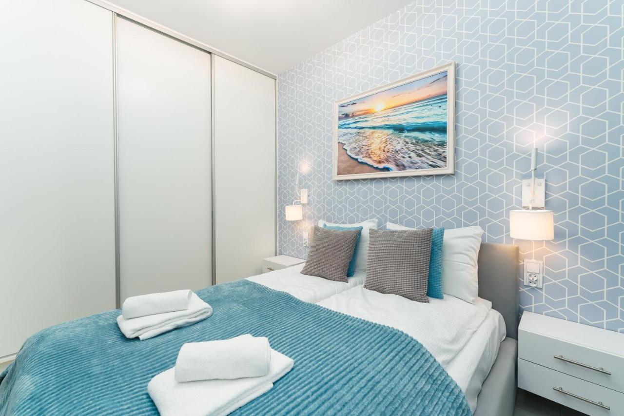 Apartament Z Widokiem Na Morze - Blekitna Perla By Perlowa Przystan Rent Сяноженти Екстериор снимка