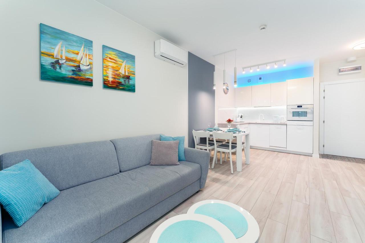 Apartament Z Widokiem Na Morze - Blekitna Perla By Perlowa Przystan Rent Сяноженти Екстериор снимка