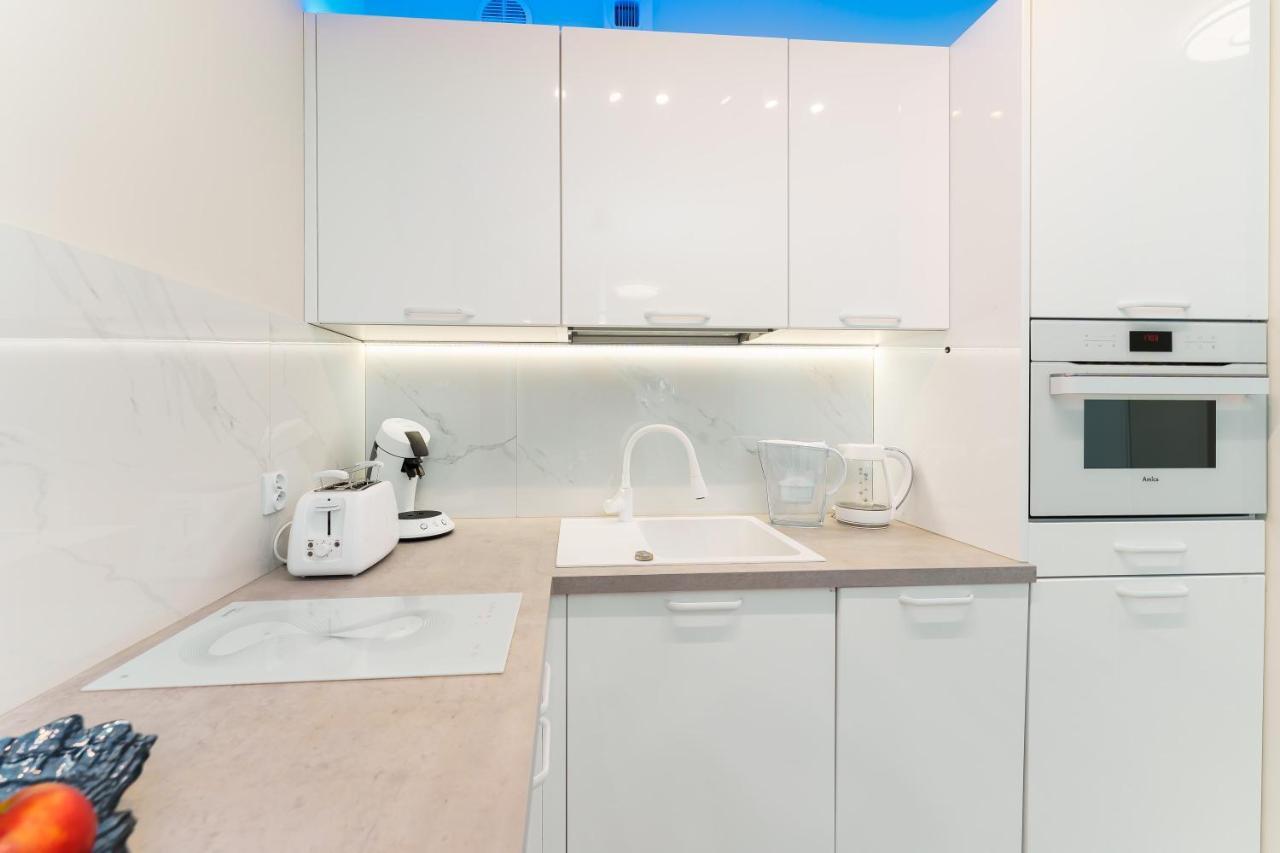 Apartament Z Widokiem Na Morze - Blekitna Perla By Perlowa Przystan Rent Сяноженти Екстериор снимка